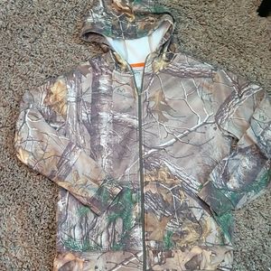 RealTree camouflage zip up hooded jacket